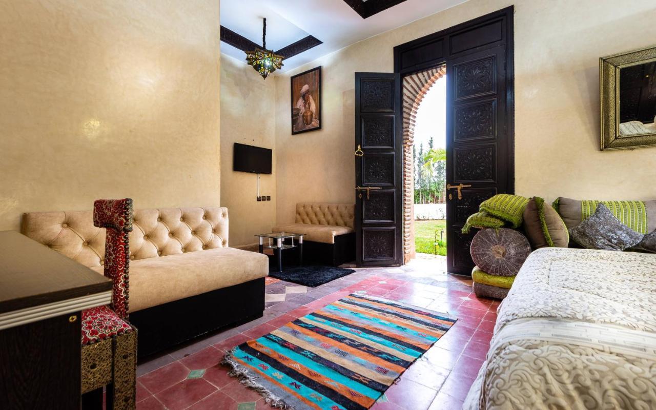 Palais Ghiat Bed and Breakfast Sidi Abdallah Ghiat Exteriör bild