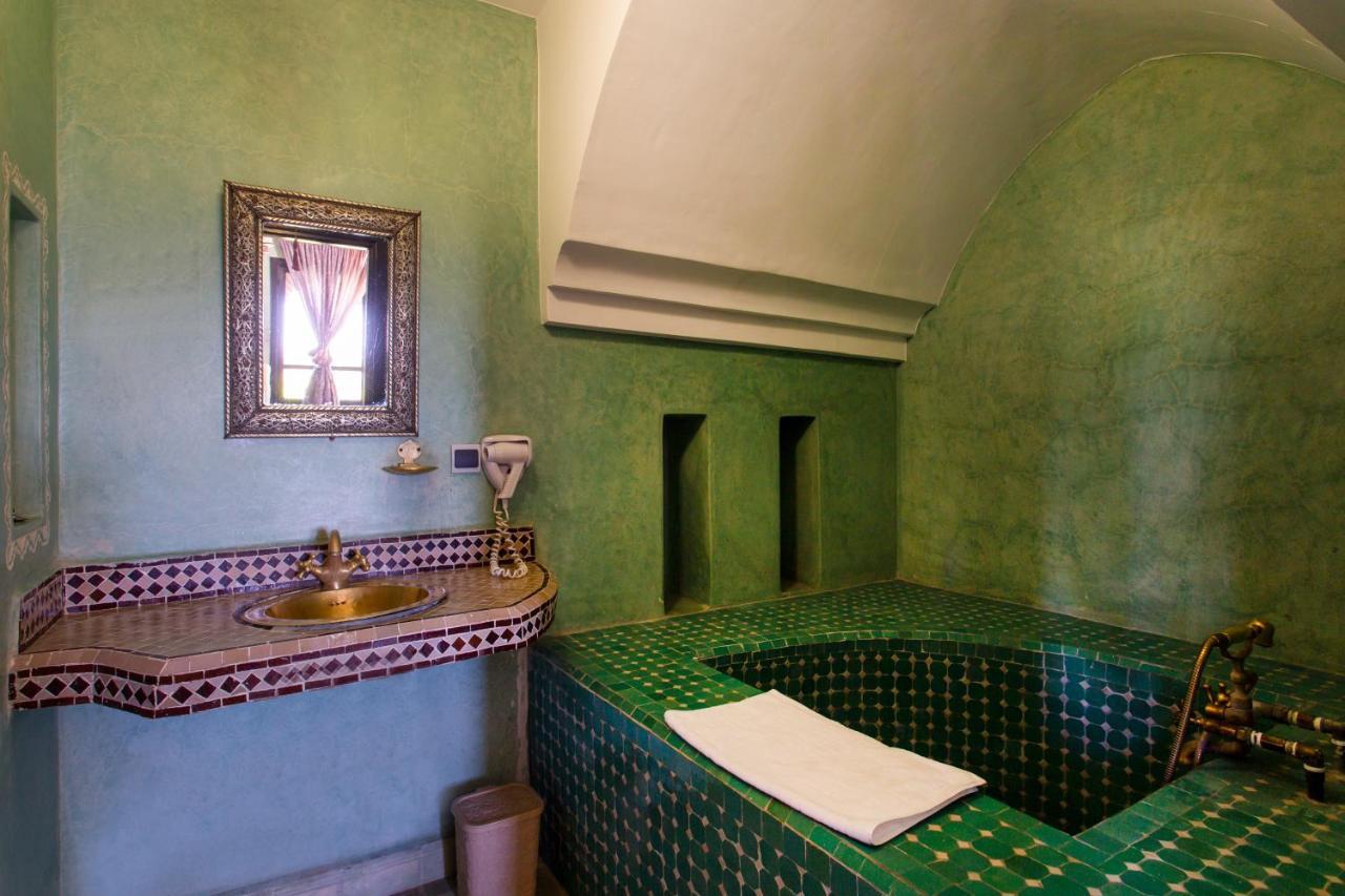 Palais Ghiat Bed and Breakfast Sidi Abdallah Ghiat Exteriör bild